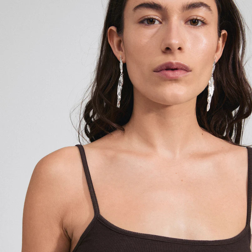 Feel Drop Earrings