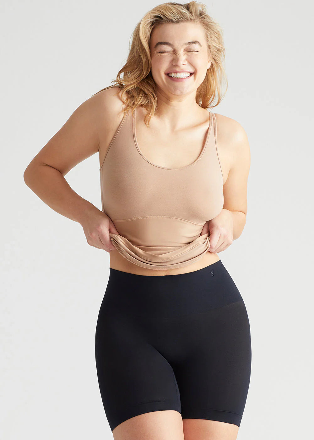 Ultralight Shaping Short Seamless